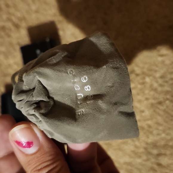 Ring - Picture 3 of 3